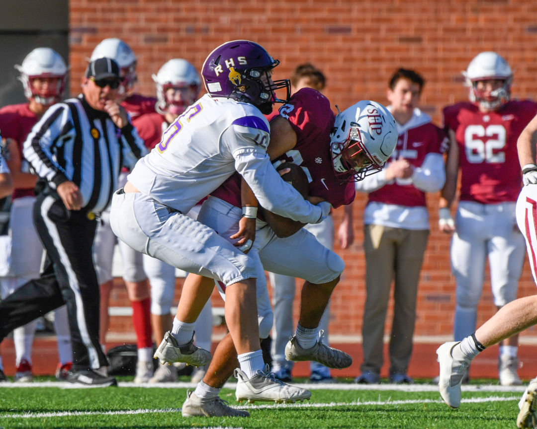 Jacob Nelson (16) Makes a Tackle at the CIF 5-A State Championship Game